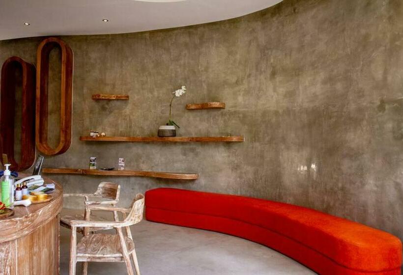 住宿加早餐  Mahottama Wellness And Retreat