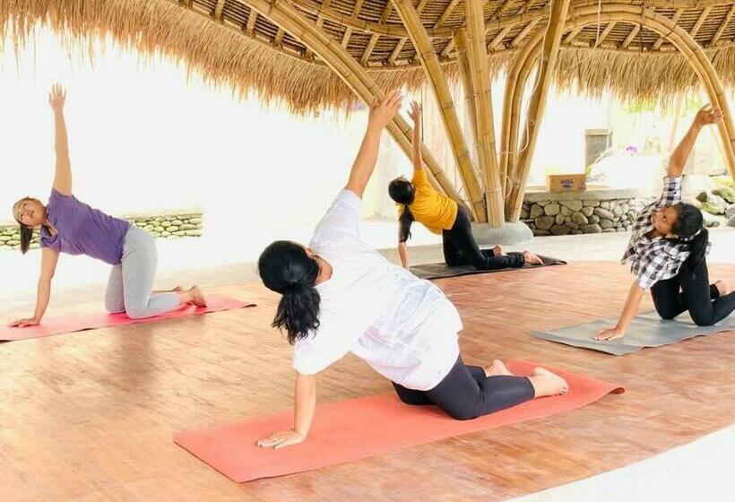 住宿加早餐  Mahottama Wellness And Retreat