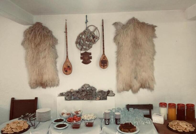 پانسیون Guesthouse Kroni I Micanit