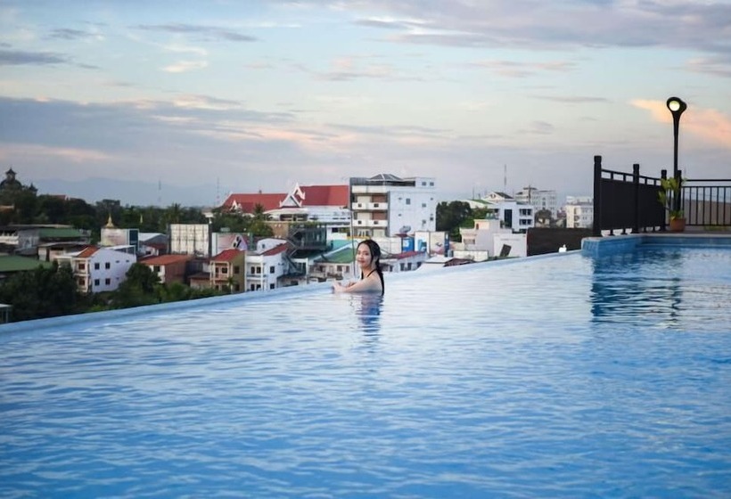 هتل Landmark Vientiane Life Center