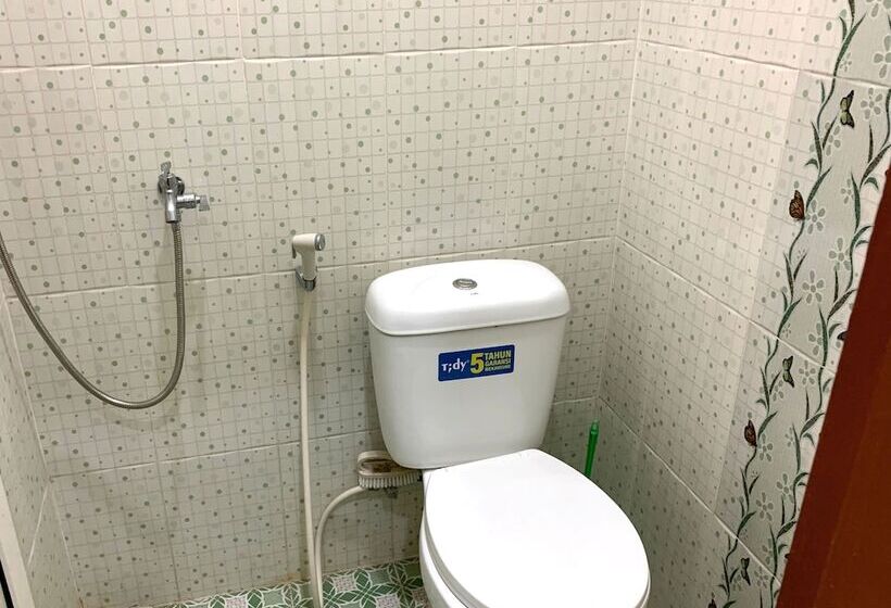 فندق Oyo 92586 Happy 777