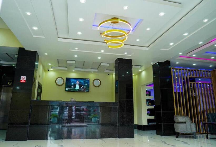 호텔 Romeneo Grand Royal