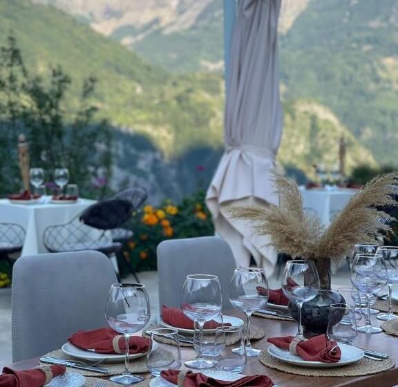 هتل Vidis Chalet