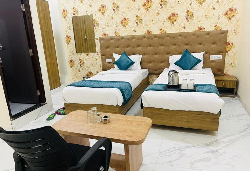 Jmc Hotel Vk 22