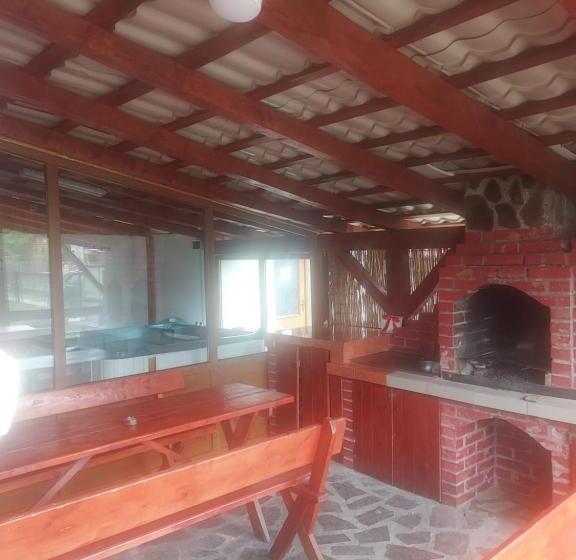 پانسیون Casa Crăiesei