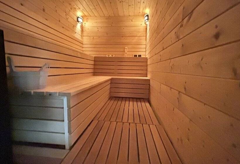 مبيت وإفطار Ikonik Spa