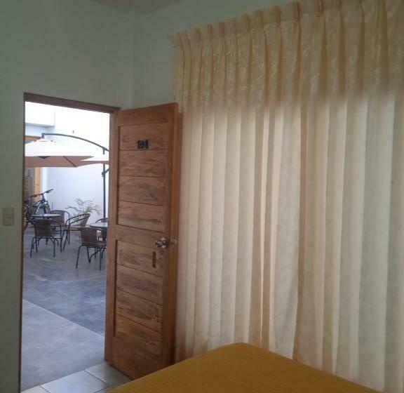 Отель Hospedaje Paracas Sur