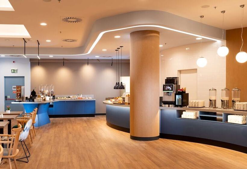 בית מלון כפרי Hampton By Hilton Budapest City Centre