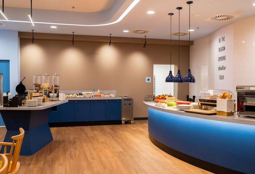 בית מלון כפרי Hampton By Hilton Budapest City Centre