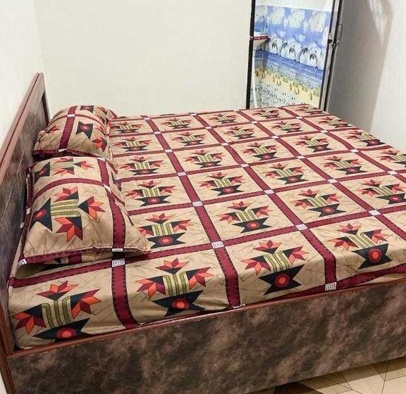 هتل Spot On 81155 Tarun Guest House
