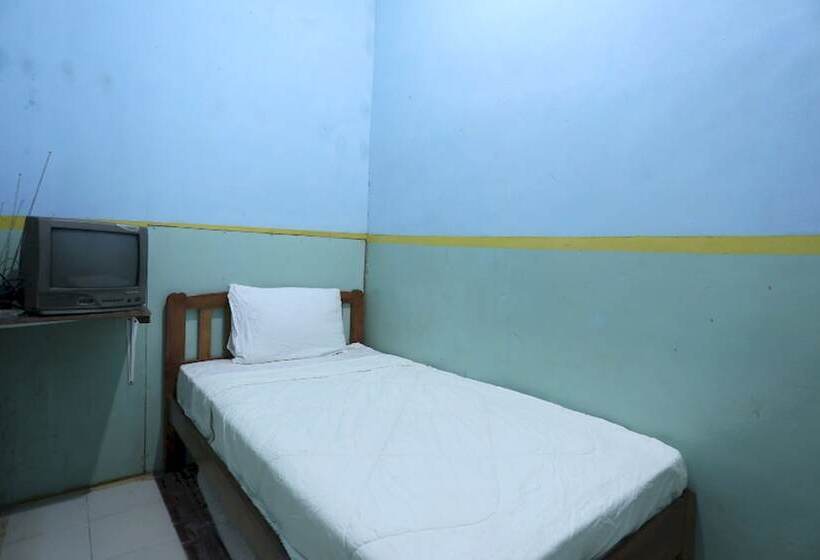 בית מלון כפרי Spot On 92569 Anto Homestay Syariah