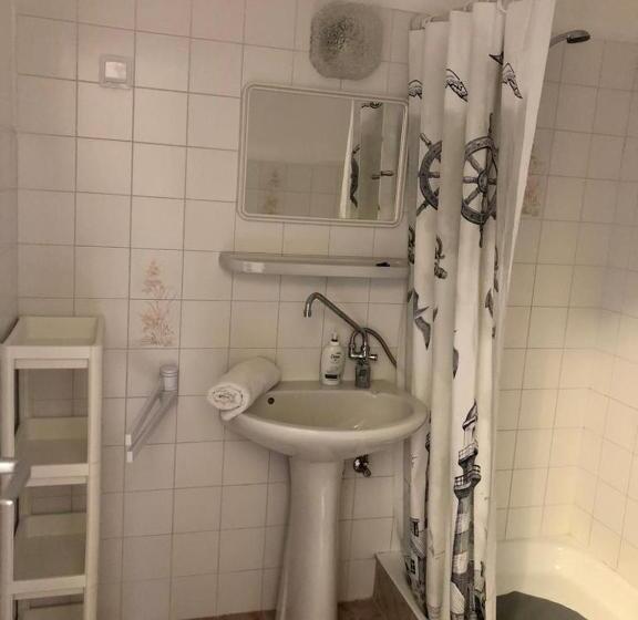 膳宿费 Aniiza Apartman
