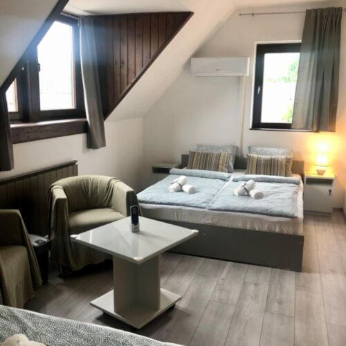 膳宿费 Aniiza Apartman