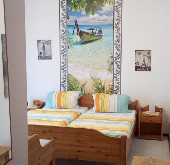 בית מלון כפרי Dom  Betzdorf