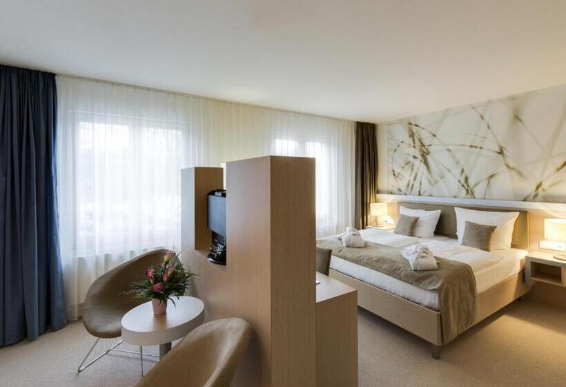 هتل Aspria Hannover