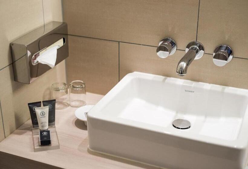 هتل Aspria Hannover