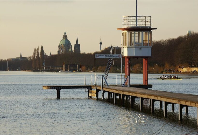 هتل Aspria Hannover