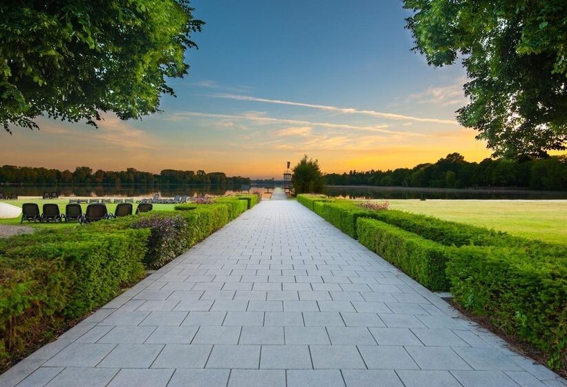 هتل Aspria Hannover