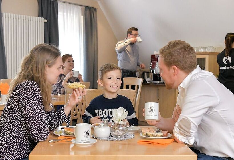 ホテル Chalet Raabe