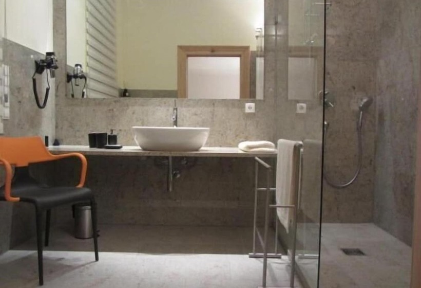 ホテル Exklusive Gastezimmer Landau