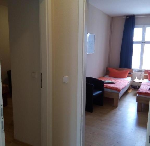 هتل Apartmentpension Am Stadtschloss