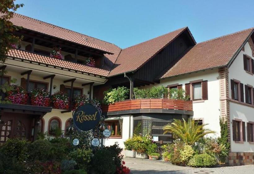 בית מלון כפרי Gasthaus Zum Rössel Lichtenau