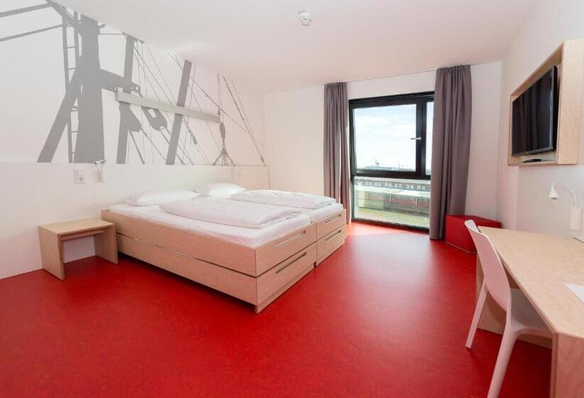 هتل Havenhostel Cuxhaven