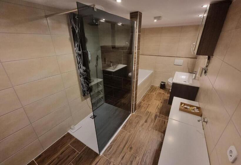 Отель & Restaurant Deutscher Kaiser