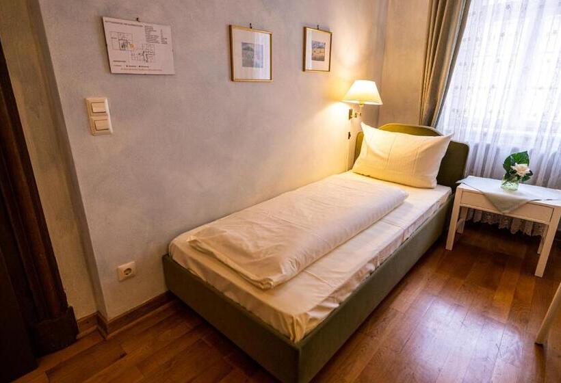 فندق & Restaurant Zum Riesen