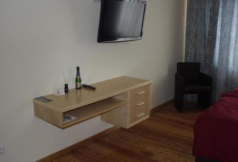 ホテル Exklusive Gastezimmer Landau