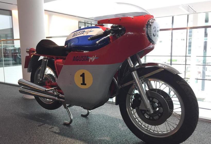 בית מלון כפרי The Classic Oldtimer