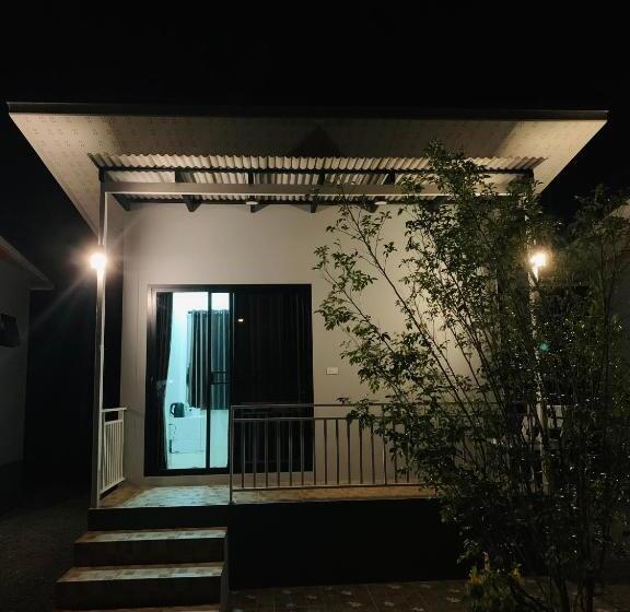 Panzió Suanvadee Resort สวนวดี รีสอร์ท