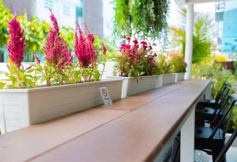 旅馆 Sananwan Hometel