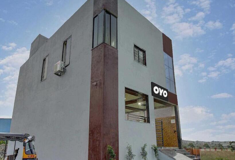 בית מלון כפרי Oyo Flagship 81306  Galaxy