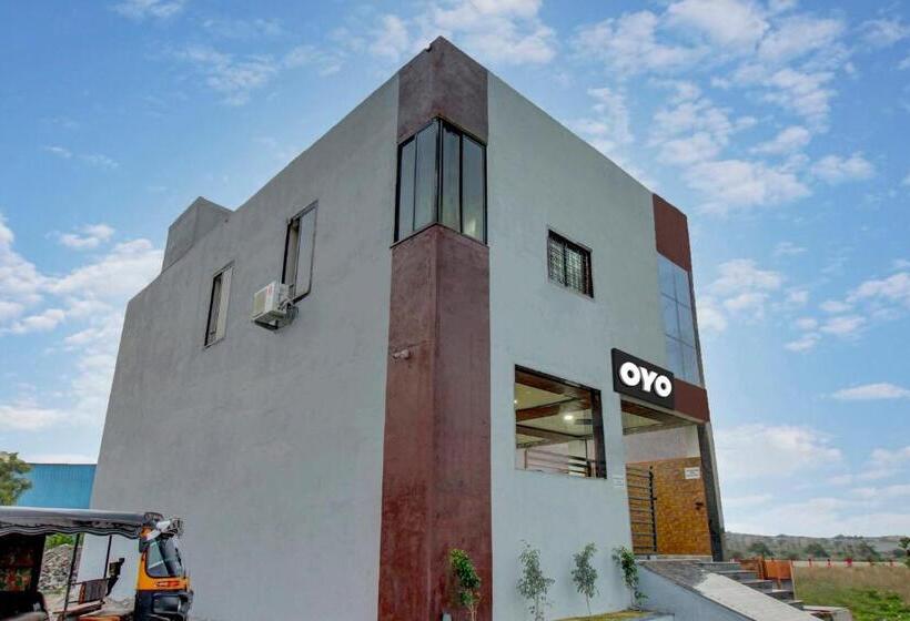 בית מלון כפרי Oyo Flagship 81306  Galaxy