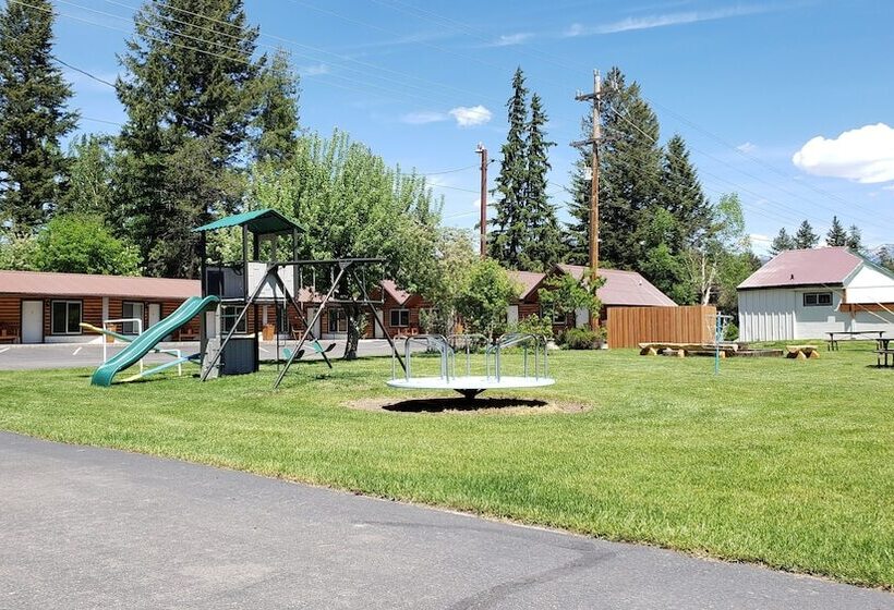 モーテル Beargrass Lodging & Rv Resort