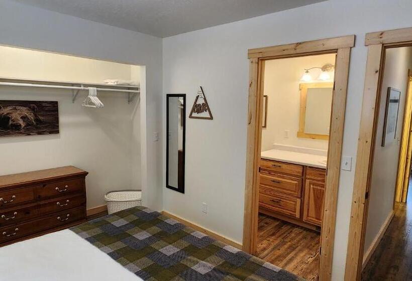 モーテル Beargrass Lodging & Rv Resort