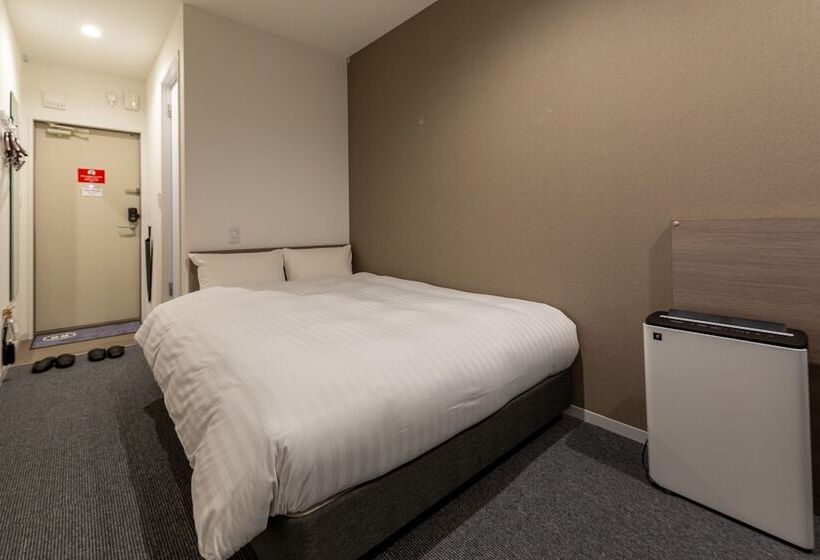 فندق R9 The Yard Saito