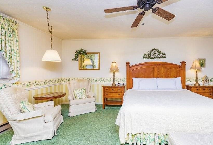 فندق صغير Azalea Garden Inn