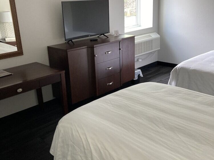 ホテル Elker Inn & Suites