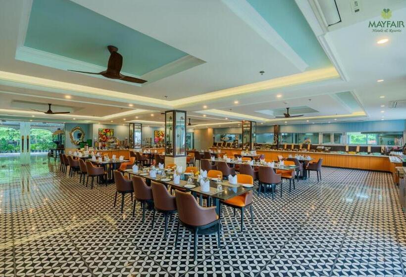 호텔 Mayfair Spring Valley Resort Guwahati