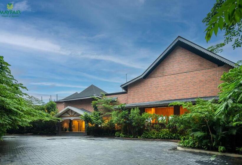 فندق Mayfair Spring Valley Resort Guwahati