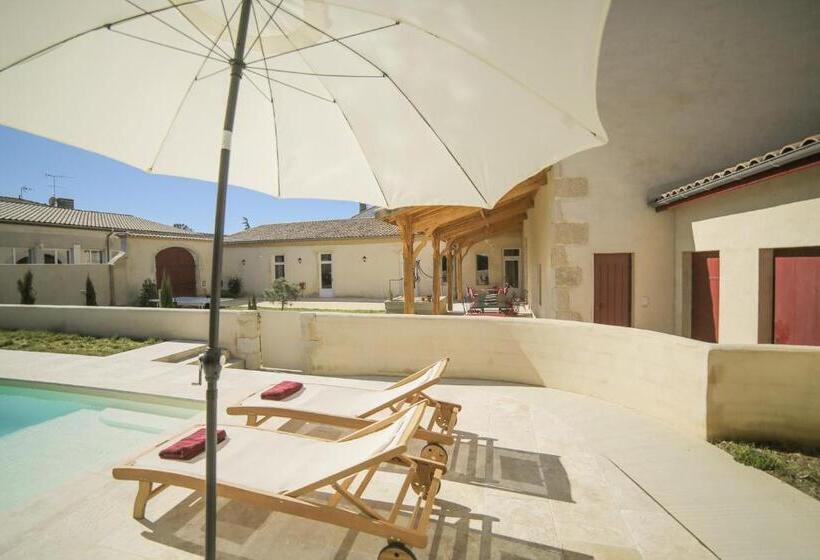 مبيت وإفطار Une Chambre à La Maison Du Ballandreau