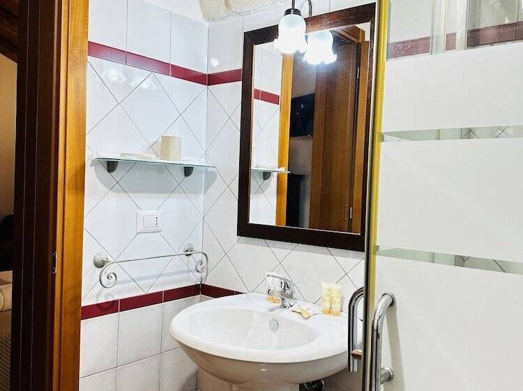 Отель Mirodìa