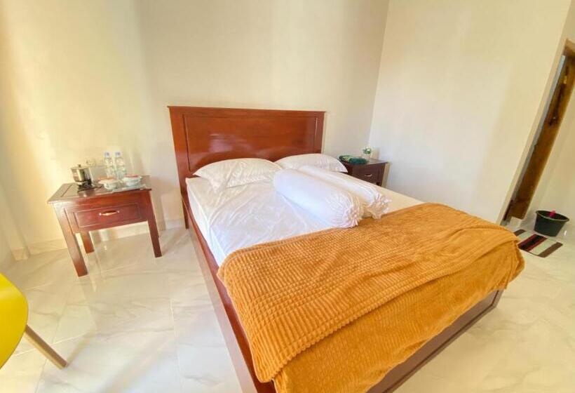 فندق Rumah Windy Guest House Bira