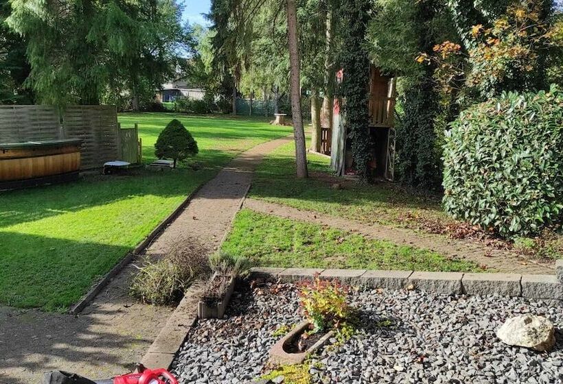 فندق صغير Alte Dorfschänke