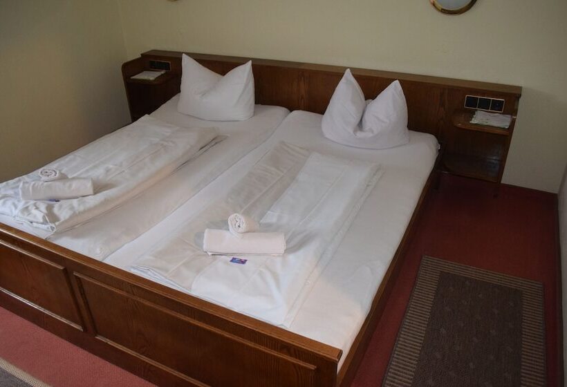 فندق صغير Alte Dorfschänke