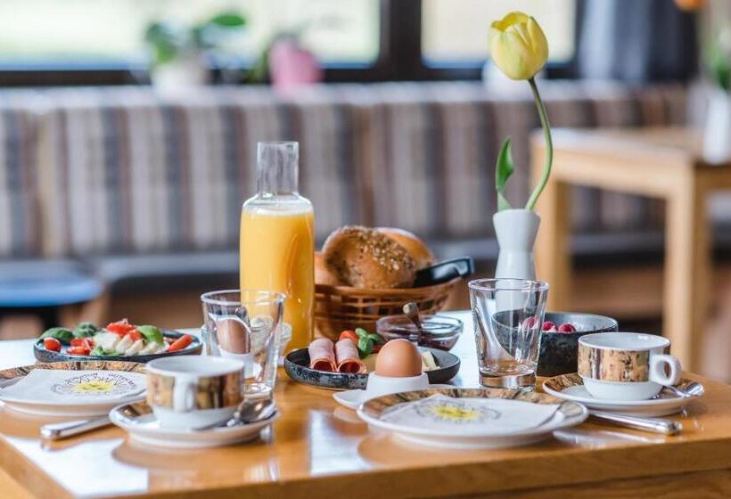 פנסיון Straendhus Bed&breakfast