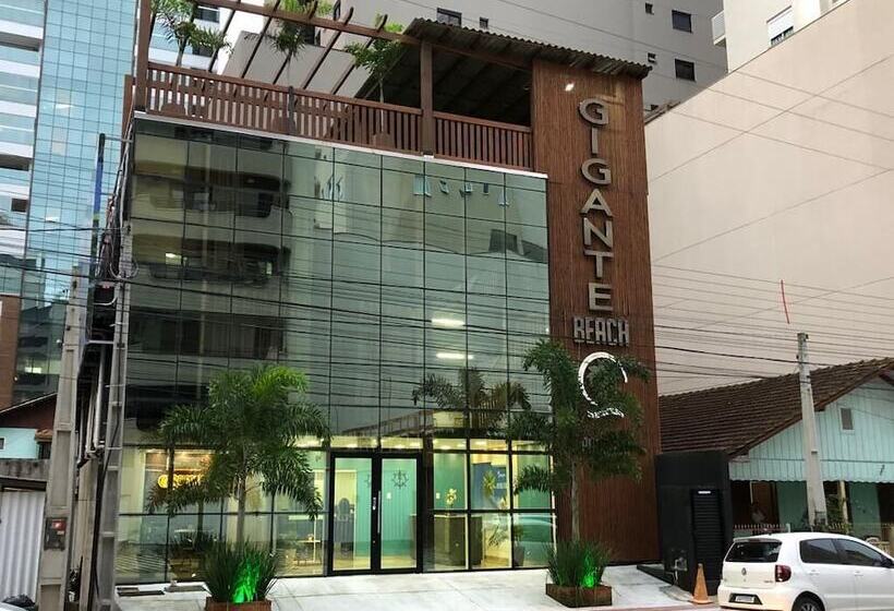 ホテル Gigante Beach Itapema