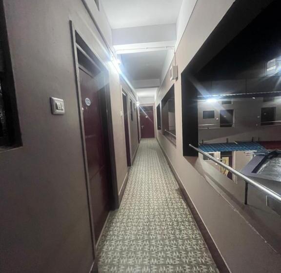 فندق Sns Lodge